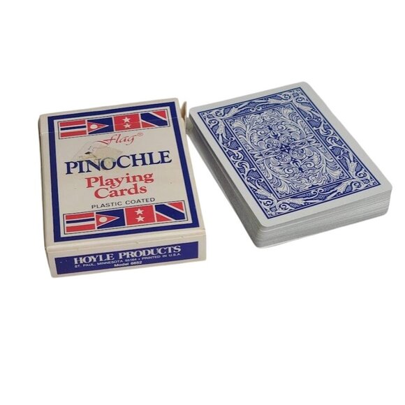 1984 Hoyle Flag Pinochle Playing Cards Plastic Coated Complete - Picture 1 of 11